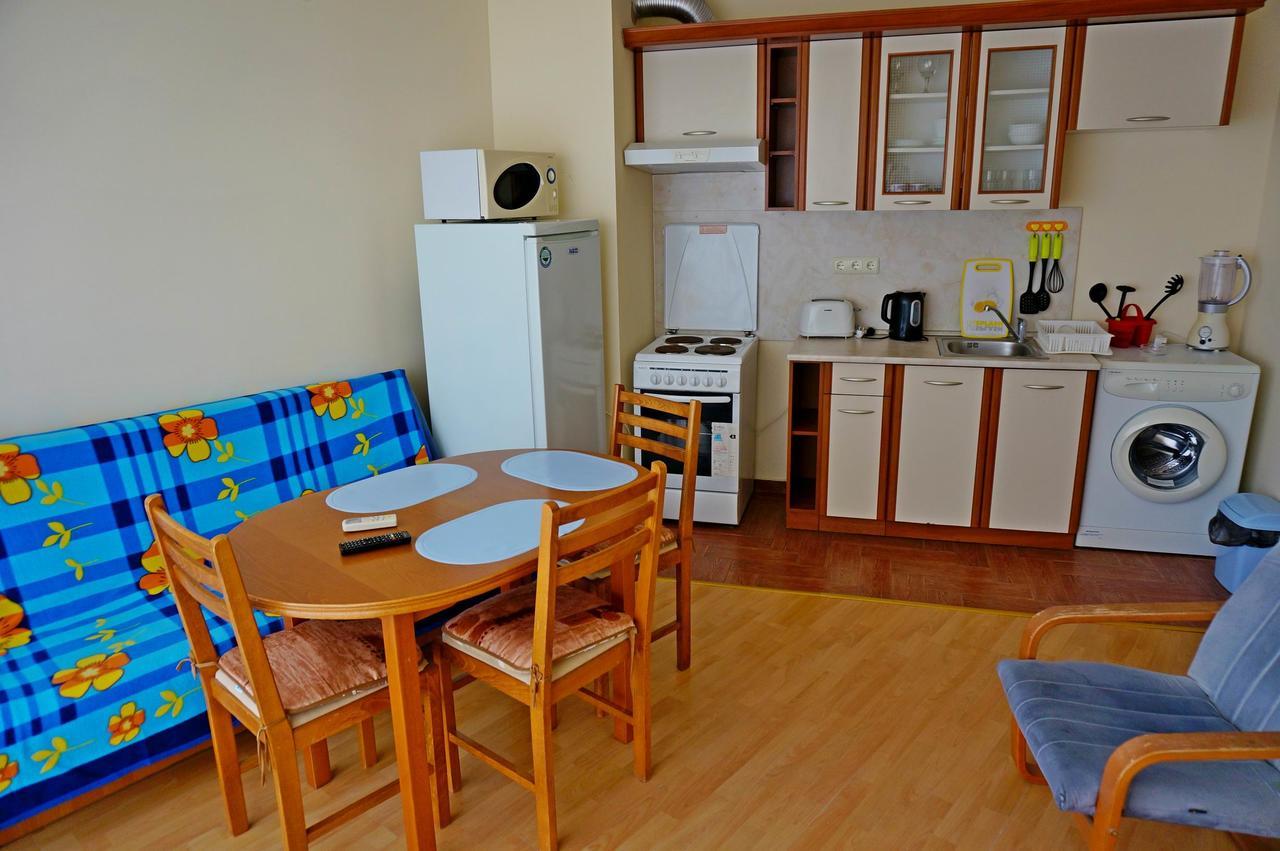 Gt Privilege Fort Beach Apartments Еленіте Екстер'єр фото